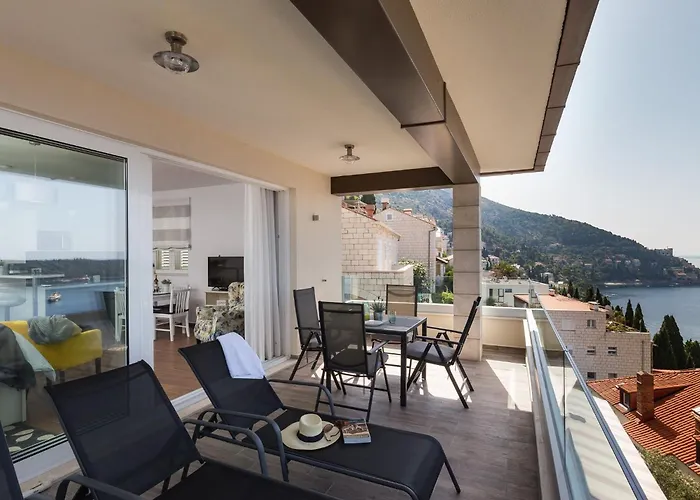 Amorino Of - With Terrace And Sea View Lavanda Apartmán *