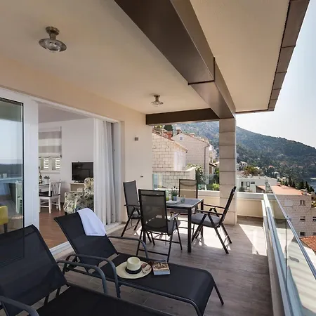 Amorino Of - With Terrace And Sea View Lavanda Apartman *